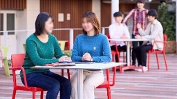 日本大学　経済学部