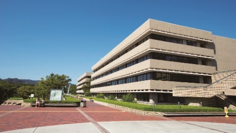 法政大学 PRイメージ2