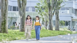 江戸川大学