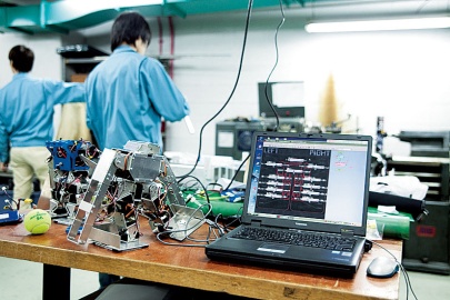 大阪工業技術専門学校 PRイメージ3
