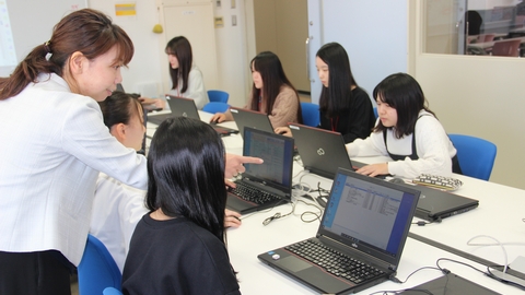 穴吹医療大学校 PRイメージ5