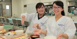 横浜栄養専門学校