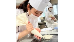 中部コンピュータ・パティシエ専門学校