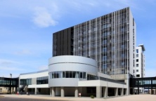 富山県立大学