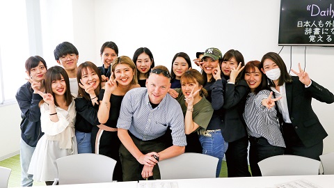 ECC国際外語専門学校 PRイメージ3