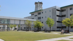 仁愛大学