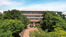 八戸学院大学