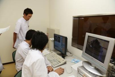 東海医療技術専門学校 実習設備にMRIを導入