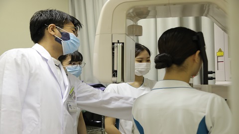 朝日大学歯科衛生士専門学校 最先端の技術教育が受けられます。