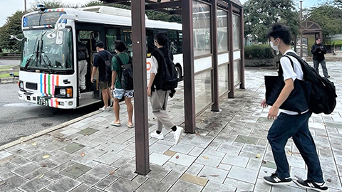埼玉工業大学 私立大学初の大型自動運転バスをスクールバスに導入