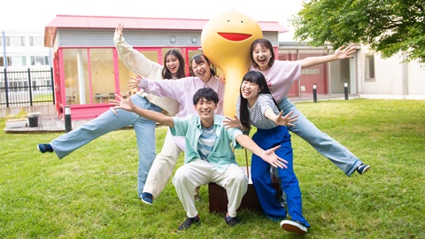 函館大谷短期大学 学生の笑顔が輝くオープンキャンパスのポスターとチラシが完成しました！