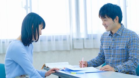 日本福祉大学中央福祉専門学校 本校独自給付型「昭徳会奨学金」で学費を全面的に支援