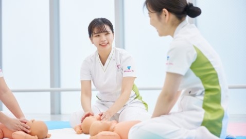 宝塚大学　看護学部（大阪梅田キャンパス） 助産学専攻科（1年課程）へ進学可能