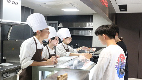 ハッピー製菓調理専門学校 国家資格が在学中に取得・受験できる！