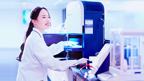 東京医薬看護専門学校 【Pickup！】2023年4月、バイオデータサイエンス学科（4年制）が新しく設置！