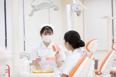 中央医療歯科専門学校 学びを実践できる実習室