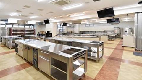 愛媛調理製菓専門学校 最新の設備・環境が学びの力をサポート