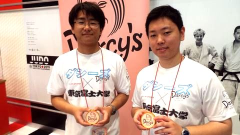 東京富士大学 「事業を授業に」アイスクリーム販売のベンチャービジネスを実体験
