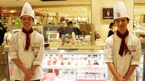 キャリナリー福岡ホテル・ウェディング＆製菓調理専門学校 企業プロジェクト～お客様に喜んでいただける商品作りを～
