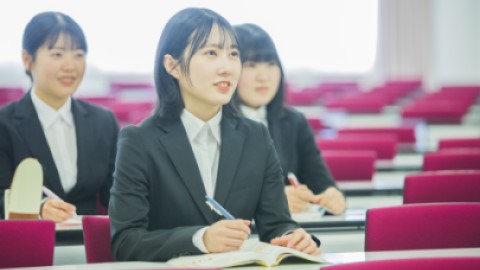 北海道武蔵女子短期大学 就職の武蔵