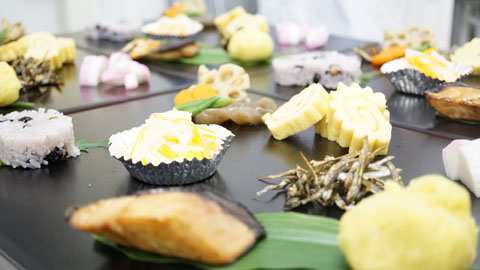 広島文化学園短期大学 和・洋・中はもちろん行事食も。調理技術・栄養知識を磨く２年間。