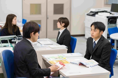 日本工業大学 就職率96.9%求人倍率19.0倍！一人ひとりの夢の実現に向かって全力でサポートします