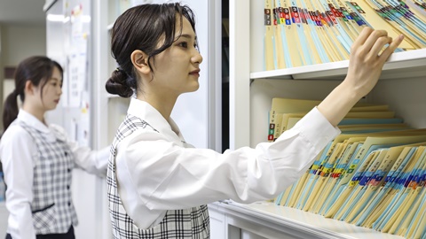 専門学校　福岡医療経営学院 「チーム医療・チームケア」を支える医療事務のプロフェッショナルを養成します