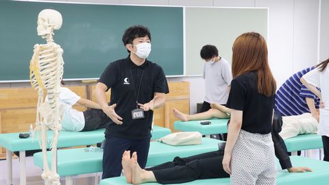 大阪保健医療大学 “リハビリ職の第一線で活躍する教員”が学生を入学前から卒業後までしっかりとサポート
