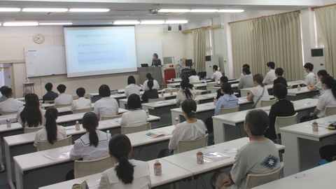 秋田情報ビジネス専門学校 本校で開催のイベントに参加して、夢への一歩を踏み出そう!
