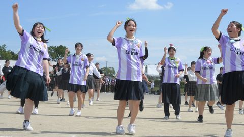 平岡栄養士専門学校 国内外研修旅行や文化祭、運動会や予餞会などイベントいっぱい!