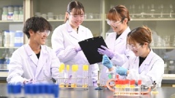 保健福祉学部　人と向き合う、確かな信頼を得るために（岡山県立大学）