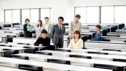 学校教育学科　中高英語コース　～英語でコミュニケーションが取れる いま求められる英語教員を養成～（帝京科学大学）
