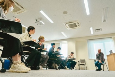 三条市立大学 株式会社スノーピークによる寄附講座「イノベーションを創出するビジネスリーダー養成講座」