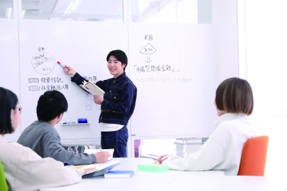 日本大学 商学部 日本大学商学部の受験生特設サイト・デジタルガイドブックを是非ご覧ください!