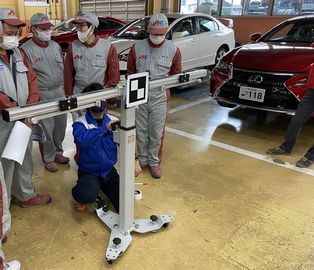 東京自動車大学校 企業に負けない設備が自慢!