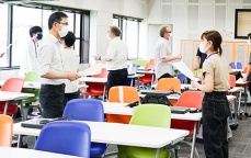 世界に伸びる（熊本県立大学）