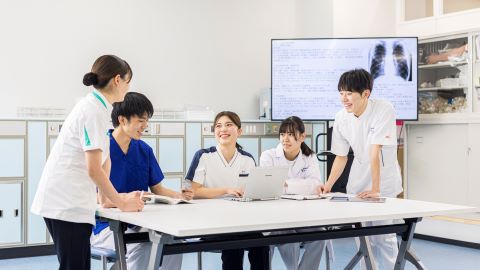森ノ宮医療大学 学科の枠を超えて学ぶ「チーム医療」