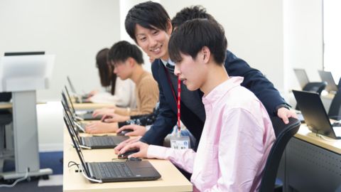 大原ビジネス公務員専門学校北九州校 資格取得と同時に実践力も身につける