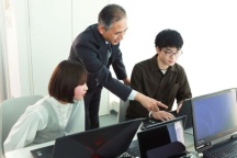 職業実践的 IT・AI・デジタルビジネス人材の育成（横浜システム工学院専門学校）