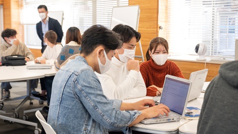 九州国際大学 橘奨学金(学術奨学金)
