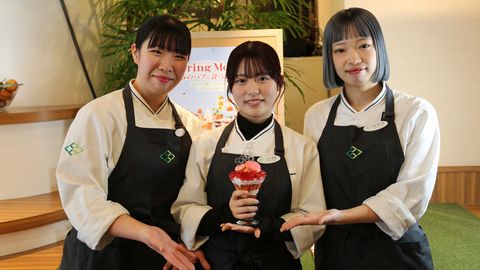 福岡ホテル・ウェディング&製菓調理専門学校 企業プロジェクト~お客様に喜んでいただける商品開発を~