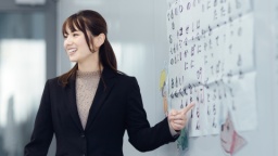 【教員採用試験】小学校合格率3年連続90%(※3)超、過去最高の合格率を達成！