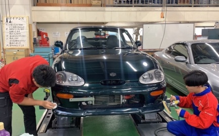 専門学校北海道自動車整備大学校 HACなら【愛車と通学+愛車の整備が叶う!】