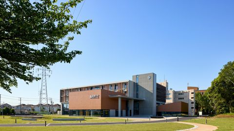 麗澤大学 文理融合の総合大学へと進化!多様な学びがあなたをまっている。