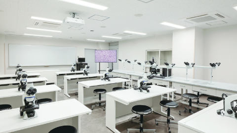 四日市看護医療大学 【臨床検査学科】充実した機材設備