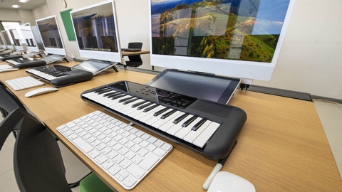 札幌情報未来専門学校 最新型&ハイスペックのPCが毎日使えます!