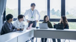 経済経営学部に「経済学科」を開設！経済学を中心とした知識と技術を身につける（北陸大学）