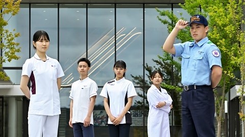 京都橘大学 1拠点総合大学での学びで「チーム医療」に貢献するスペシャリストを養成