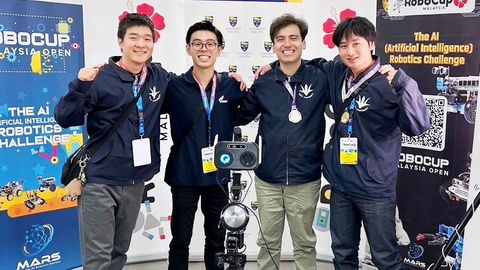 創価大学 生活支援ロボットで最優秀賞を受賞!理工学部の「チームSOBITS」が国際大会で活躍!