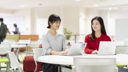 自分だけの強みをつくり、可能性をひろげる「副専攻制度」（神戸親和大学）
